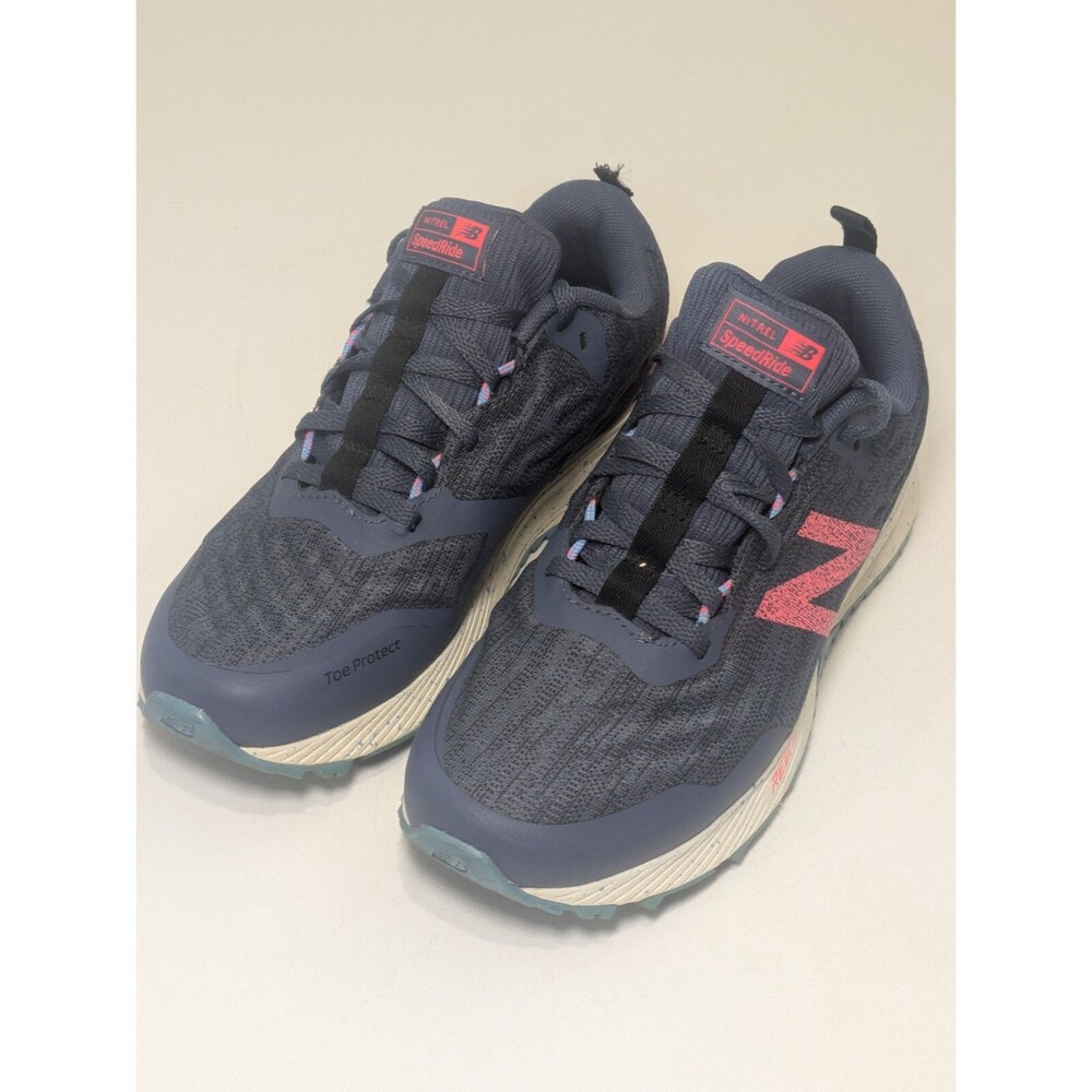 New Balance Women's Nitrel V3 Running Shoe, 7.5